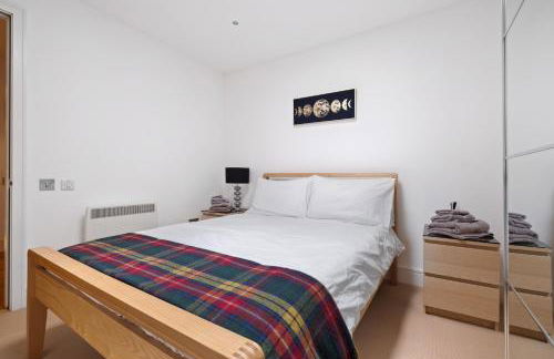 By the Bridge by Toppo - Foto 10