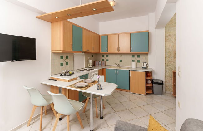 FnK Apartments - Photo 31