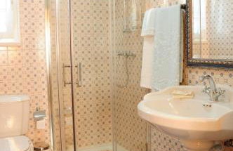 Corvos e Cadavais - Foto 15