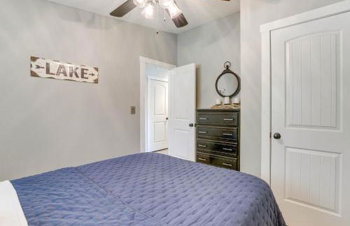 Outdoor Kitchen and Hot Tub Table Rock Lake House - Foto 16