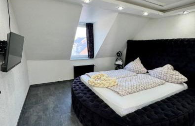 Phöenixpalace Whirlpool & Infarotsauna - Foto 6