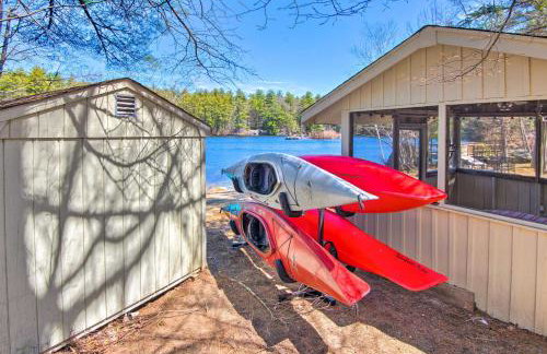 Lakefront Retreat with Kayaks, Grill, Fire Pit! - Foto 31