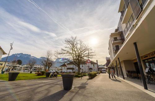 Les Balcons de la Suite - coeur de village, terrasse - Photo 23