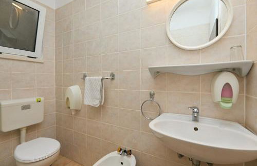 Holiday apartment in Saplunara with sea view, balcony, air conditioning, WiFi 5197-1 - Photo 10