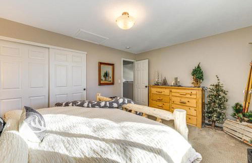 Loveland Home with Private Hot Tub and Wood Fireplace! - Foto 14