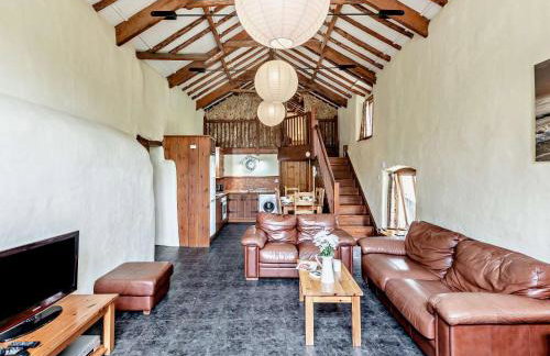 3 Bed in Ilfracombe oc-graic - Photo 2