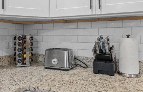 New build duplex-sleeps 6! Pet friendly! - Foto 14