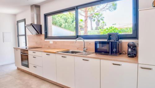 Villa Louise - Foto 2, stove