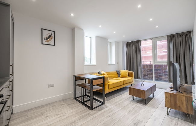 Stunning 2-bed Apartment in Camberley - Foto 20