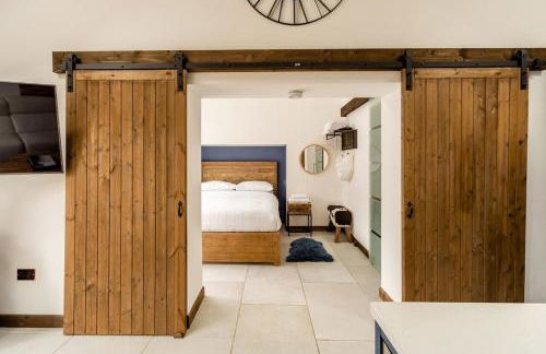 The Cowshed - Luxury Barn with Hot Tub - Foto 15