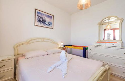 Beautiful Home In Lukovo Sugarje - Foto 33