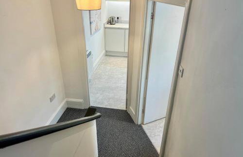 Large central 3 bedroom apartment superking 5 guests - free parking - Photo 21