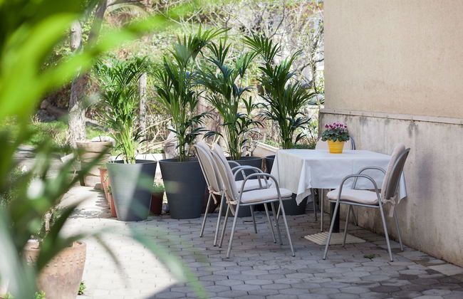 Apartmani Kuzmanić - Photo 25