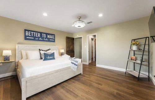 Luxury on Lake LBJ With Hot Tub Firepit & Boat Slip - Foto 52