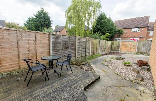 Luxurious 2-Bedroom Haven in Vibrant Robinhood: Ideal for Business or Leisure Stay - Photo 14