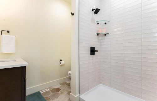 The Modern ND 4B 3,5BA 1 mi to Stadium - Foto 25