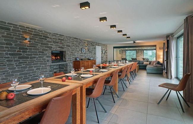 A Stylish Villa in a Green Setting, With a Fully Equipped Wellness Center - Foto 24