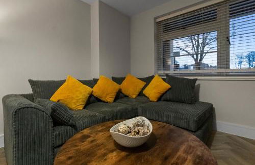 Solihull Flat For 2 with Fast WiFi with Free Secured Parking - Foto 33