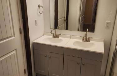 Red Roof Lodge• hot tub• 18 beds• venue• treehouse - Foto 20