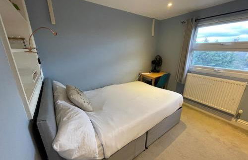 Huge 6-Bedroom House in Greenwich, Sleeps 12 - Foto 5