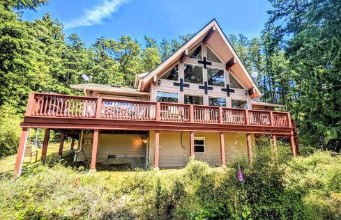 Villa w/ Amazing Bay Views Near Beach w/ Garden, Ping Pong - Foto 1