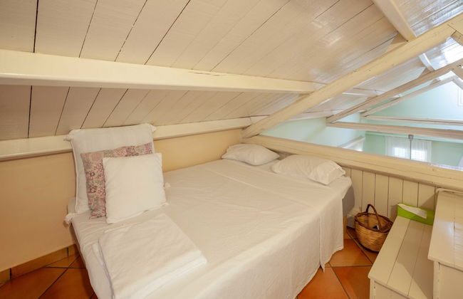 Beautiful mini eco farmhouse - Photo 19