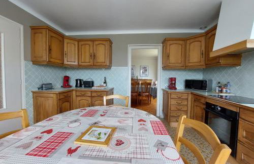 TY ANN maison avec jardin clos de mur, à proximité des commerces et à 3km des plages - Foto 22