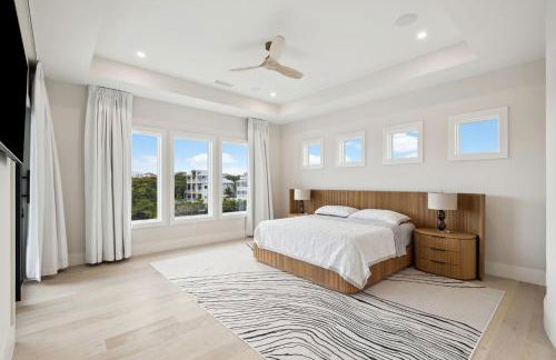 La Villa Nadia - Lakefront Luxury Vacation Rental in Destiny with Private Pool - Foto 19