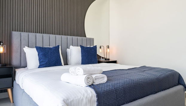 4 BR Emaar Forte Burj Khalifa by Sojo Stay - Foto 3, Habitación