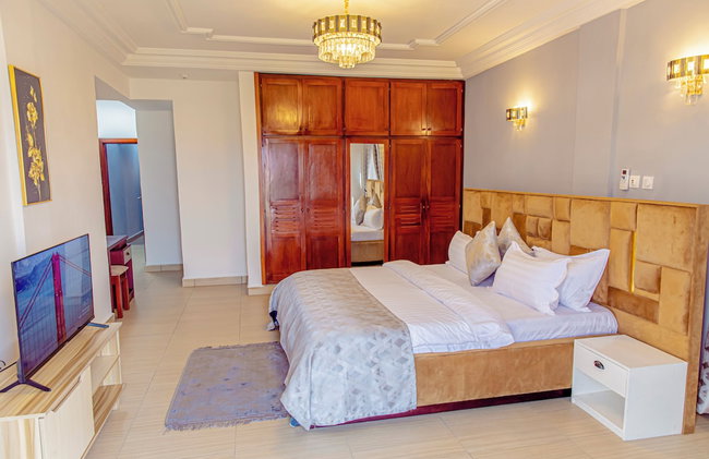 G&G Residency - Photo 27