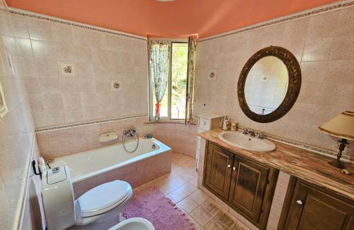 Casa con magnifica vista mare - Photo 19