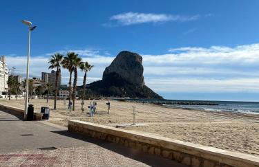 Magnifica ubicación ,amplio ,luminoso, a 50 m de la playa - Photo 53