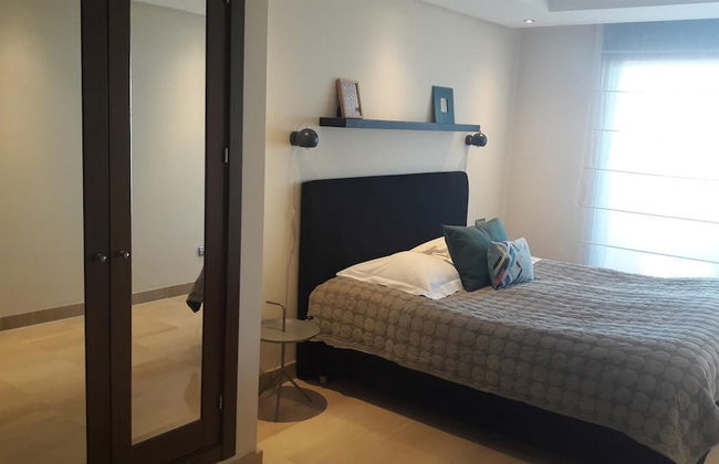 Two-Bedroom Beach Apartment - Photo 2