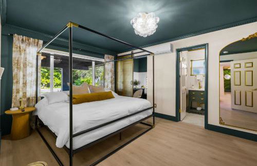 5 Min to Beach - Heated Pool Hot Tub 85 TV's BBQ Games - Foto 10