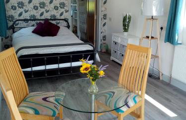 Up on the hill - Foto 1