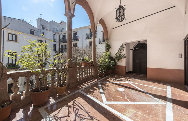 Casa degli Affreschi Palazzo Lungarini - Photo 18