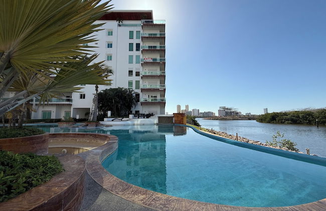 Pacifika Apartments - Foto 1