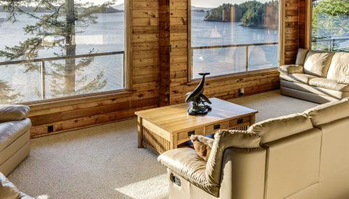 Hot Tub and Whale Watching! Scenic Sitka Escape - Foto 5