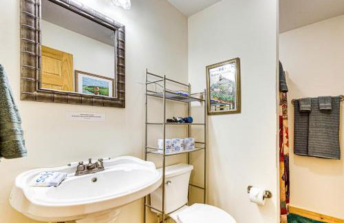 Deck and Mtn Views Log Cabin By Snowshoe Mountain! - Foto 11