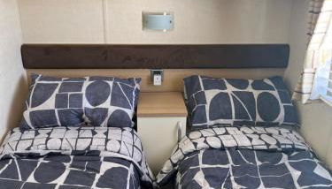 21 Riverview, Allhallows - Photo 5