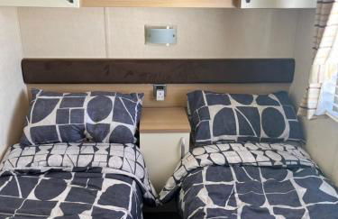 21 Riverview, Allhallows - Photo 5