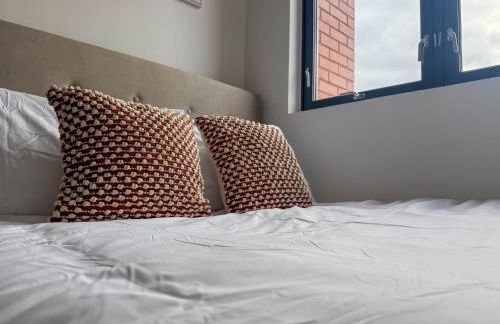 3BDR Penthouse By Torr Property Group Short Lets & Serviced Accommodation With Private Rooftop Garden Manchester - Foto 18