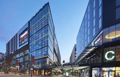 Charming 3BR Duplex in Wembley, 5 Minutes to Tube - Foto 34