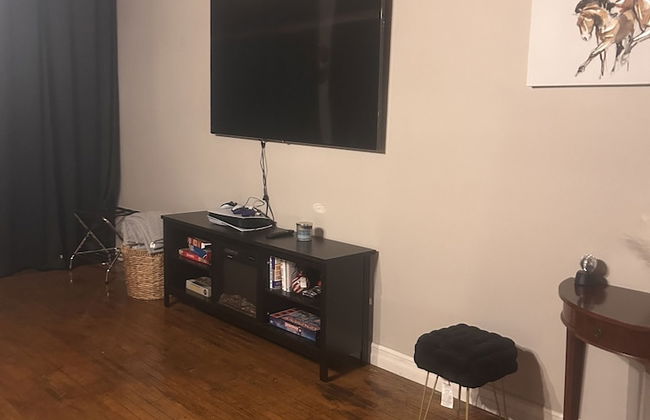 Queen G Investments 1 Bedroom Apts by RedAwning - Foto 37