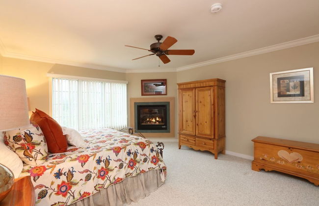 Upscale 3BR Topnotch Overlook - Foto 4