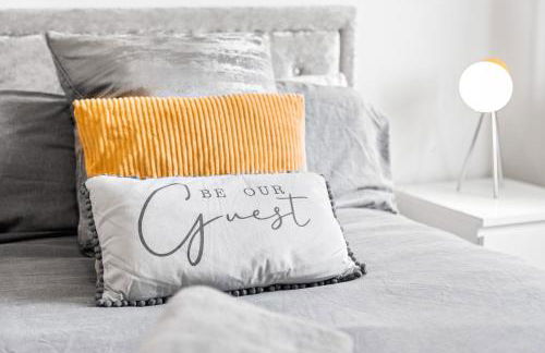 BROADWAY SUITE - Newly refurbished stylish apartment with FREE PRIVATE PARKING - Great location - Foto 29