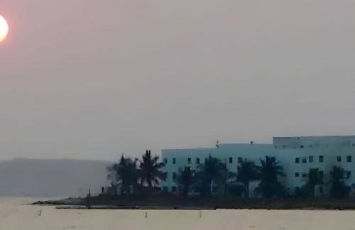 Apartamento luxuoso em condomínio com clube - Foto 11