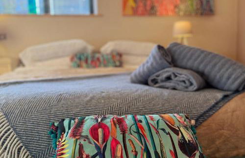 Trendy Barn Conversion Families & Groups Sleeps 8 Fibre WiFi - Photo 16