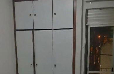 Apartamento inteiro, completo para até 8 pessoas por locação Não é divido com outros pessoas apenas significa que vc pode locar que tem capacidade para até 8 pessoas mas a locação sempre é individual de quem locou Check in possível nas 24 hrs - Foto 1