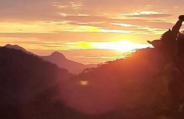 Chalé Pakere Bellavista - visão magnífica do vale e montanhas a mais de mil metros de altitude, wi-fi, sauna, piscina e água de nascente - locação do chalé sem prestação de serviços - Foto 60